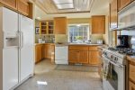 Bright and light fully equipped kitchen